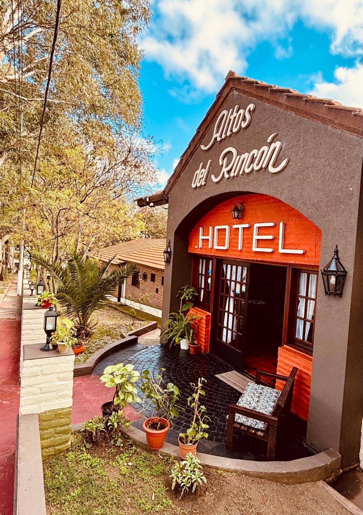מרלו Hotel Altos Del Rincon מראה חיצוני תמונה